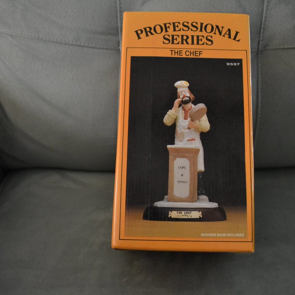 Vintage Emmett Kelly Jr.  The Pharmacist Professio